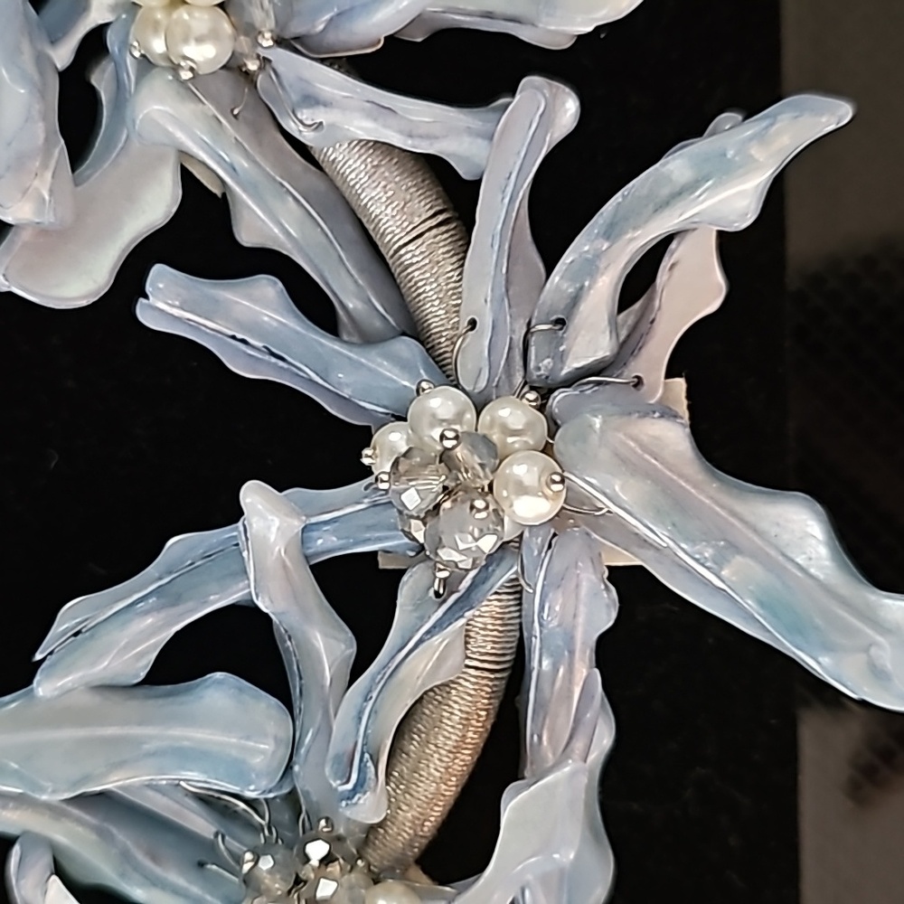 Beautiful Handmade Iridescent Blue Abalone Shell Coral Necklace / 19 inches. - Picture 2 of 5
